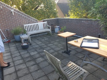 Kunstgras op balkon in Breda