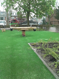 Kunstgras voor speeltuin in Terheijden